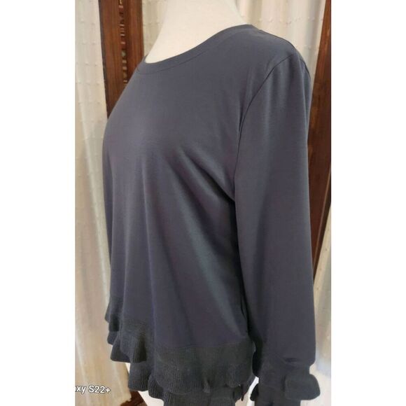 Avec sweatshirt/ sweater with ruffled sleeves and hem - Picture 3 of 9